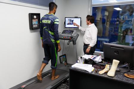 Video Gait Analysis of Ehsan Adil during the CWC 15