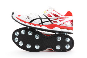 best spikes for fast bowlers
